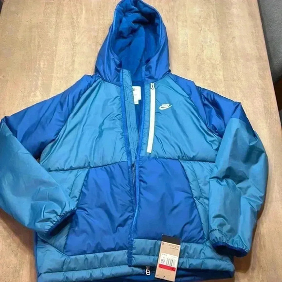 Nike Therma-fit jacket size Large. NWT. - Picture 1 of 8